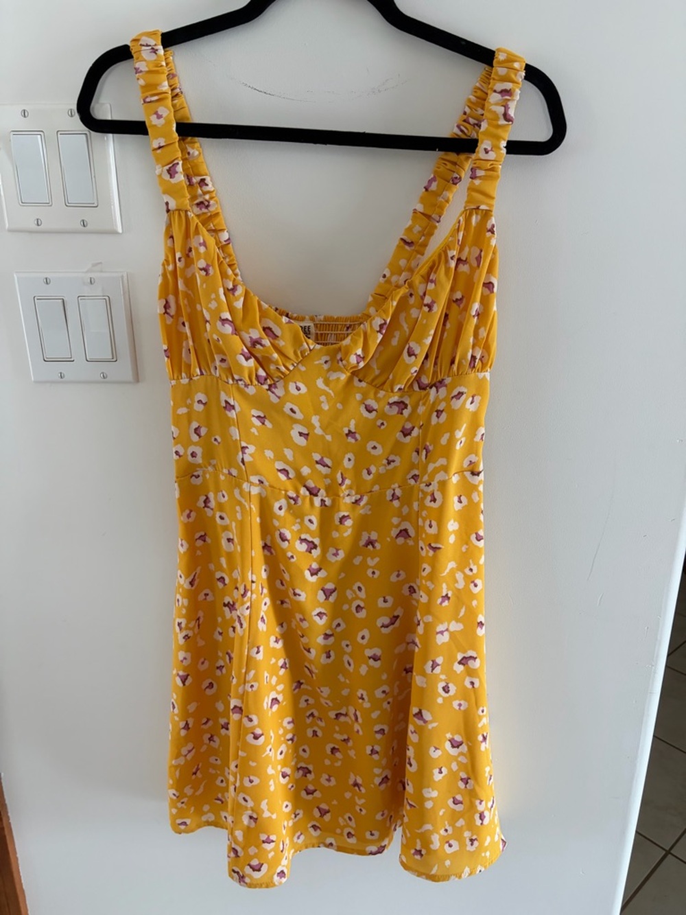 Women’s Yellow Floral Mini Dress - Sleeveless Sundress
